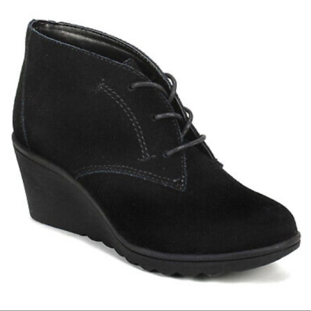 White Mountain Suede Wedge Ankle Boots 8.5 Kahlua